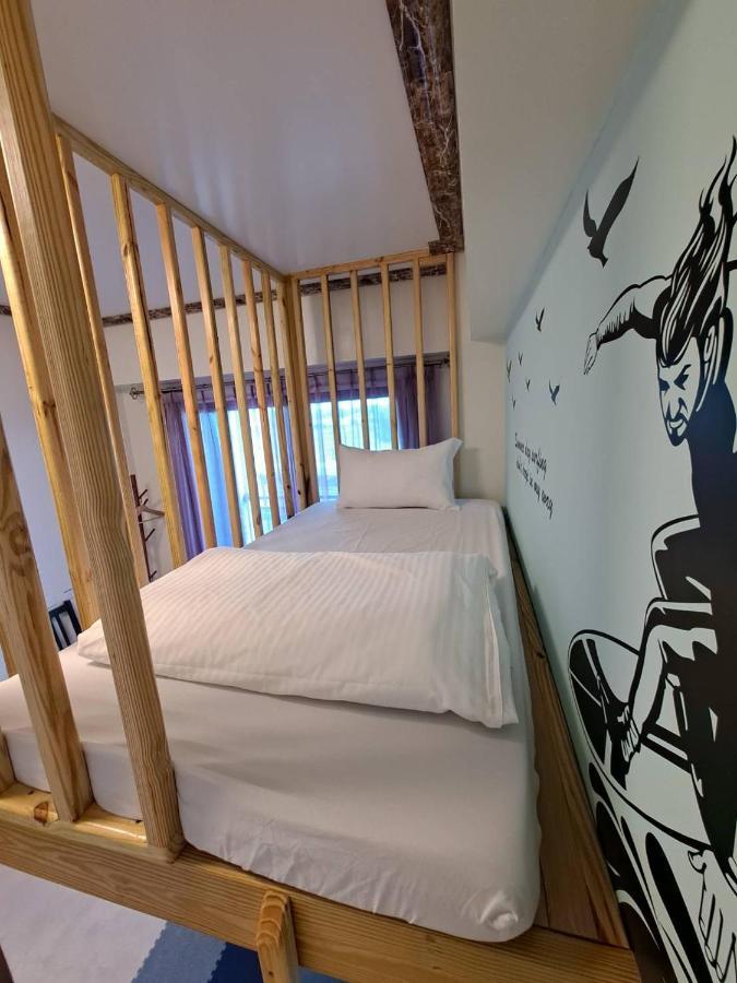 Отель 墾丁秋莊會館 附限量停車位 不保證有位置 無法事先預留 背包房無車位 預訂後記得加line聯繫 Хенгчун Экстерьер фото